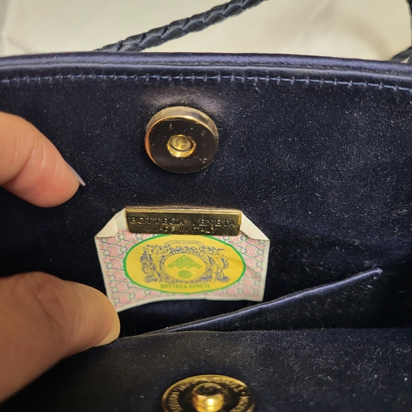 Bottega Veneta Navy Woven Crossbody Bag - Picture 5 of 8